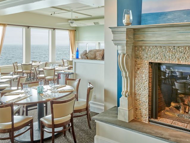 seaglass restaurant overlooking ocean in salisbury ma